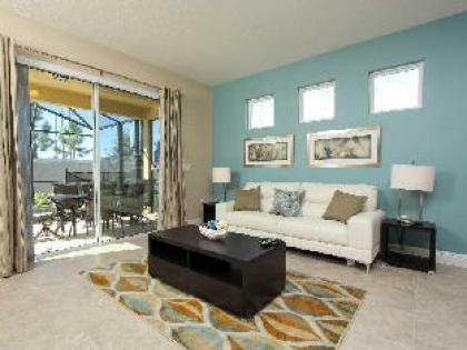 Solterra Resort Luxury Homes - image 4