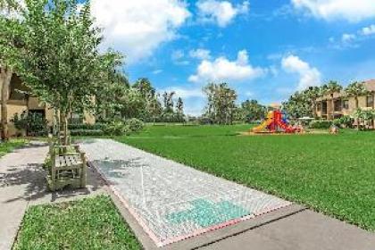 Alhambra at Poinciana - image 12