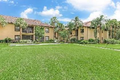 Alhambra at Poinciana - image 7