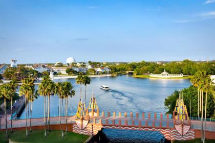 Walt Disney World Swan Reserve - image 10