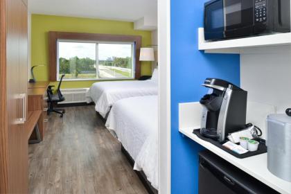 Holiday Inn Express Orlando South Park - image 15