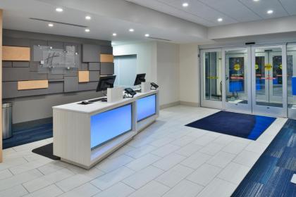 Holiday Inn Express Orlando South Park - image 19