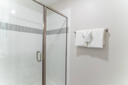 4013 Vista Cay 2 - image 22