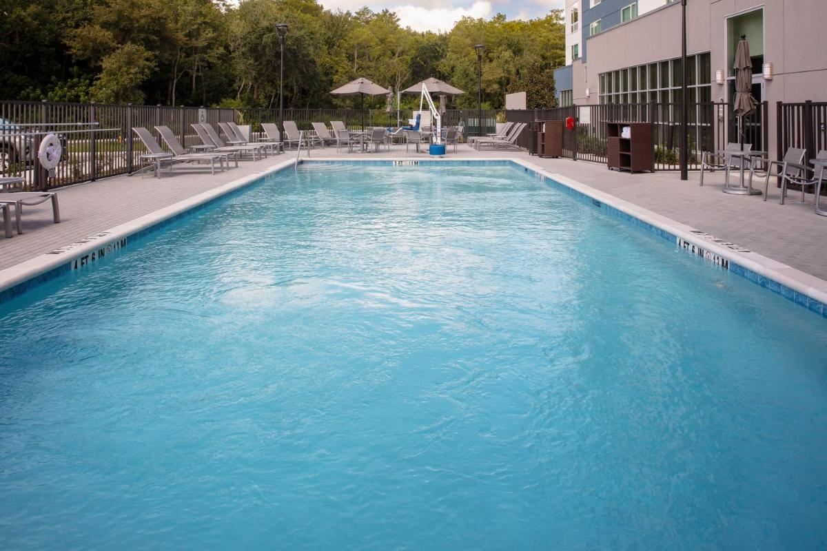 TownePlace Suites by Marriott Orlando Airport - image 4