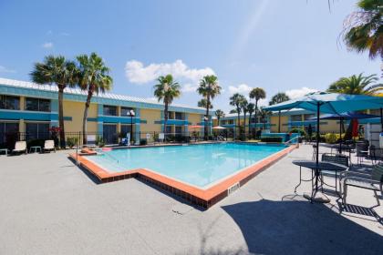 Garnet Inn & Suites Orlando - image 10