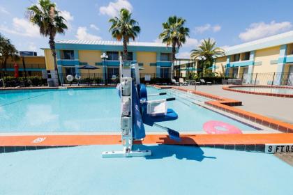 Garnet Inn & Suites Orlando - image 7