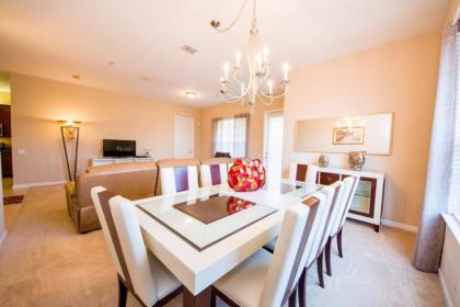 Lui's Vista Cay Condo - image 10