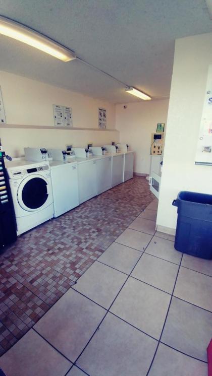 InTown Suites Extended Stay Select Orlando FL - Lee Rd - image 9