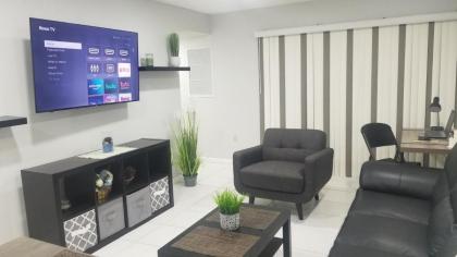 3697 Orlando Vacational Apartment - image 12