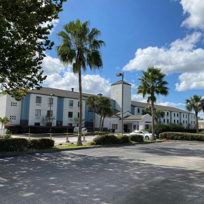 Destiny Palms Hotel Maingate West - image 11