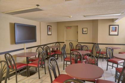 Destiny Palms Hotel Maingate West - image 9