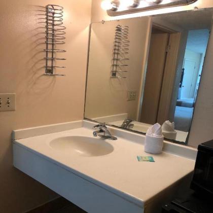 Altamonte Springs Hotel and Suites - image 11