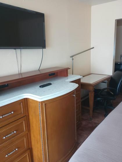 Altamonte Springs Hotel and Suites - image 15