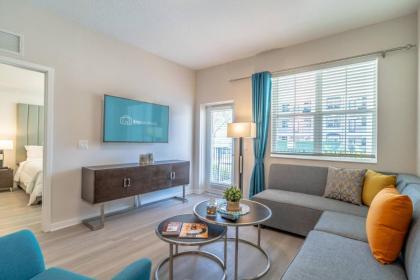 4012 Vista Cay Orlando