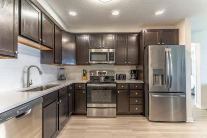 4012 Vista Cay - image 21