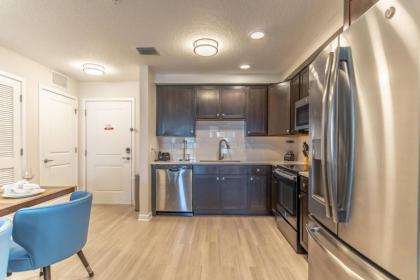 4012 Vista Cay - image 22