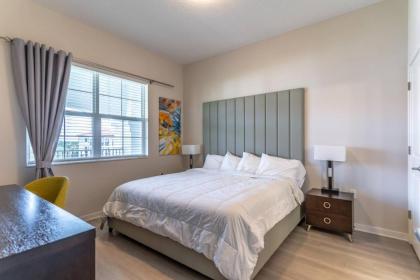4012 Vista Cay - image 30