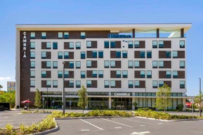 Cambria Hotel Orlando Universal Blvd - image 2