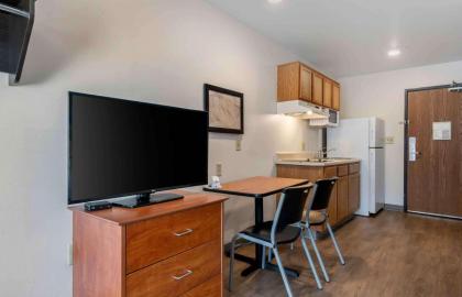 Extended Stay America Select Suites - Orlando - East - image 21
