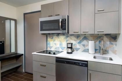 Hyatt House Orlando Airport - image 21