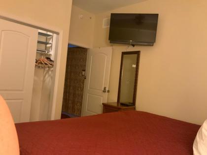 Bedroom Penthouse Blue Heron - image 2