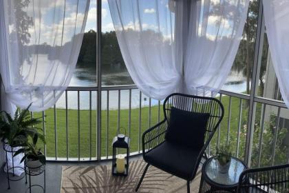 Lovely 2-bedroom rental unit with pool - image 5