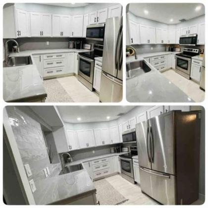 Entire 7beds luxury home Close to ALL attractions! - image 11
