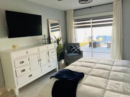 Entire 7beds luxury home Close to ALL attractions! - image 29