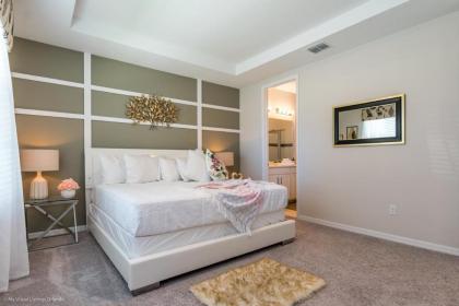 Solara Resort - 5 Bed 45 Baths TOWNHOME - image 7