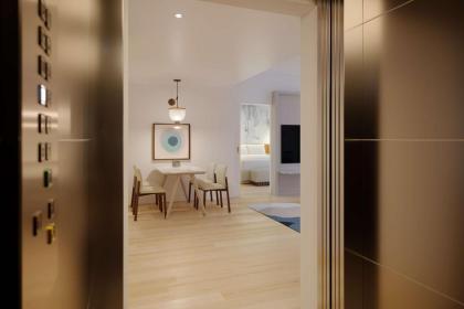 Conrad Orlando - image 22