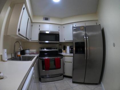 Orlando Vacation Apartment 3919 - image 10
