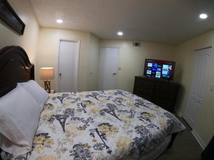 Orlando Vacation Apartment 3919 - image 14