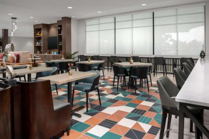 Home2 Suites by Hilton Orlando Southeast Nona - image 27