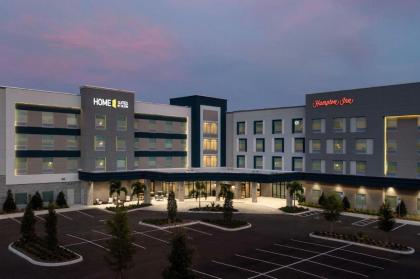 Hampton Inn Orlando Southeast Nona - image 2