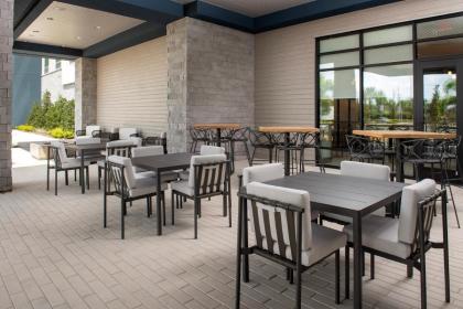 Hampton Inn Orlando Southeast Nona - image 27