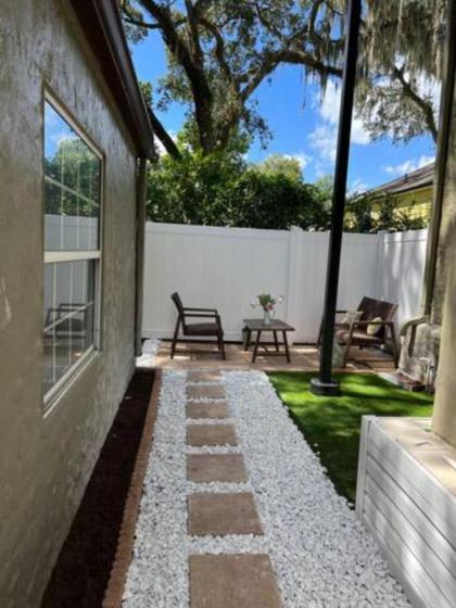 1st floor apt 3 bed/ 2 bath in downtown orlando - image 17