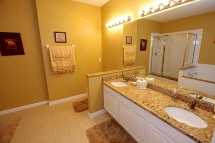 IT2437 - Vista Cay Resort - 3 Bed 3 Baths Condo