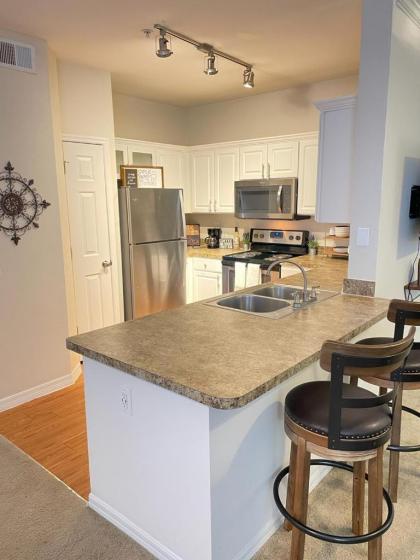 Relax and Unwind 2br 2ba King - image 6