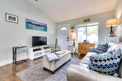 Pet-Friendly Orlando Home Near Hospitals - image 5