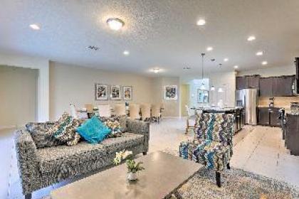 Philip's Wonderful Windsor at Westside Home - image 5