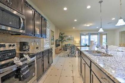 Philip's Wonderful Windsor at Westside Home - image 7