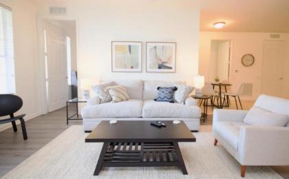 NEW! Vista Cay Luxury Mirage condo - image 15