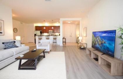 NEW! Vista Cay Luxury Mirage condo - image 18