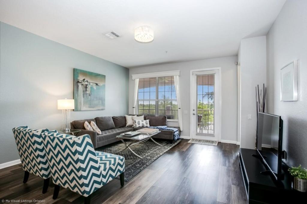 Lake View 3 Bedroom In Vista Cay Resort condo - image 4