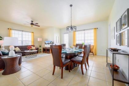 Pool View Penthouse condo Orlando