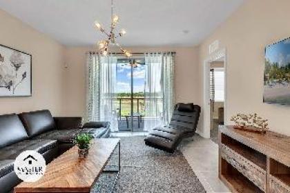 Bedrooms  2 Bathrooms  Storey Lake 4731-304 CT - image 4