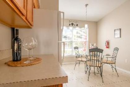 Amanda's Cozy Clear Creek Vacation Home - image 10