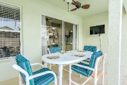 Amanda's Cozy Clear Creek Vacation Home - image 17