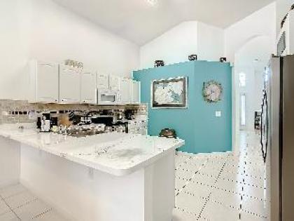 Cristine's Seasons Vacation Home - image 20