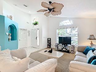 Cristine's Seasons Vacation Home - image 3